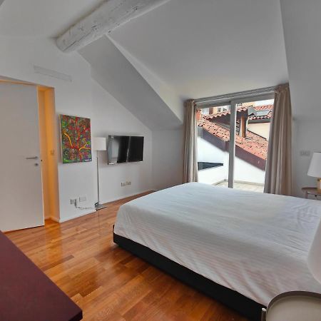 Crocetta - Design Apartment With Terrace Милано Екстериор снимка